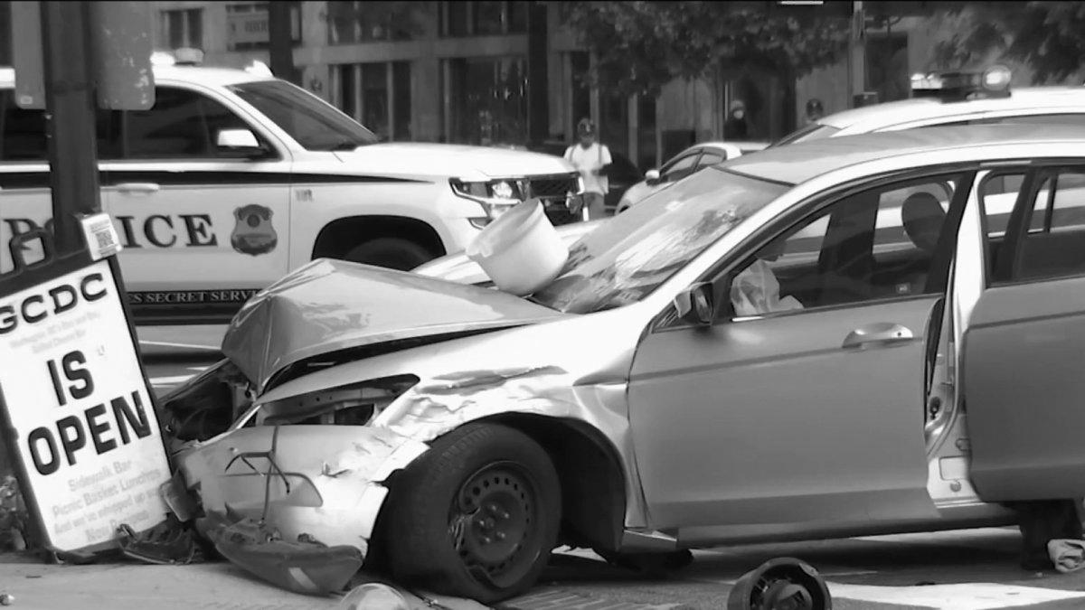 Juveniles Crash Stolen Car Close to White House: Officers – NBC4 Washington